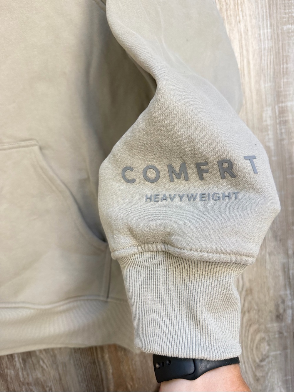 Comfrt Women’s Hoodie Pullover, size LG Sweatshirt like NEW - Picture 2 of 5